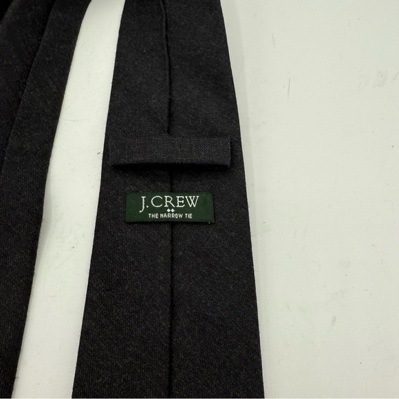 J Crew Factory 100% Wool The Narrow Tie Gray 2.5” Total length 60” - Picture 2 of 5
